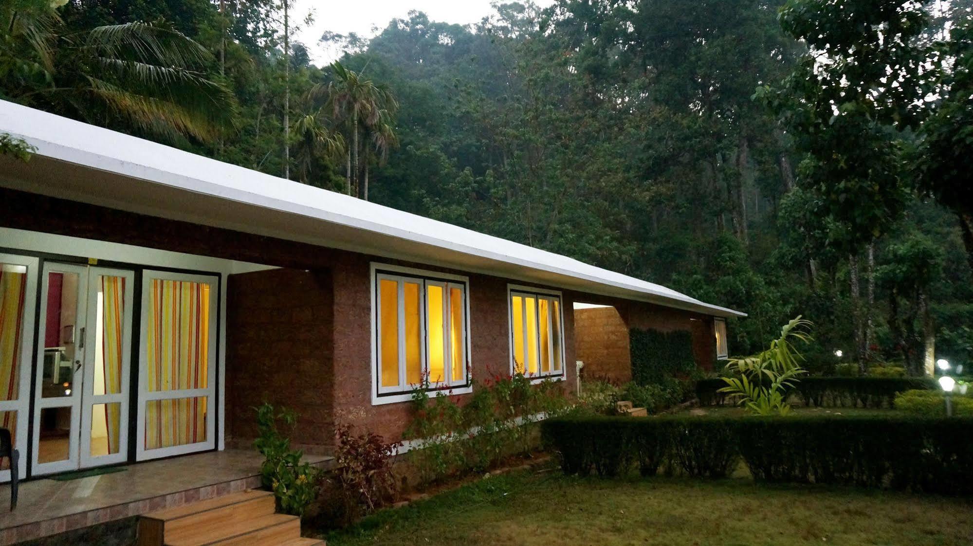 Falling Waters Munnar Exterior photo