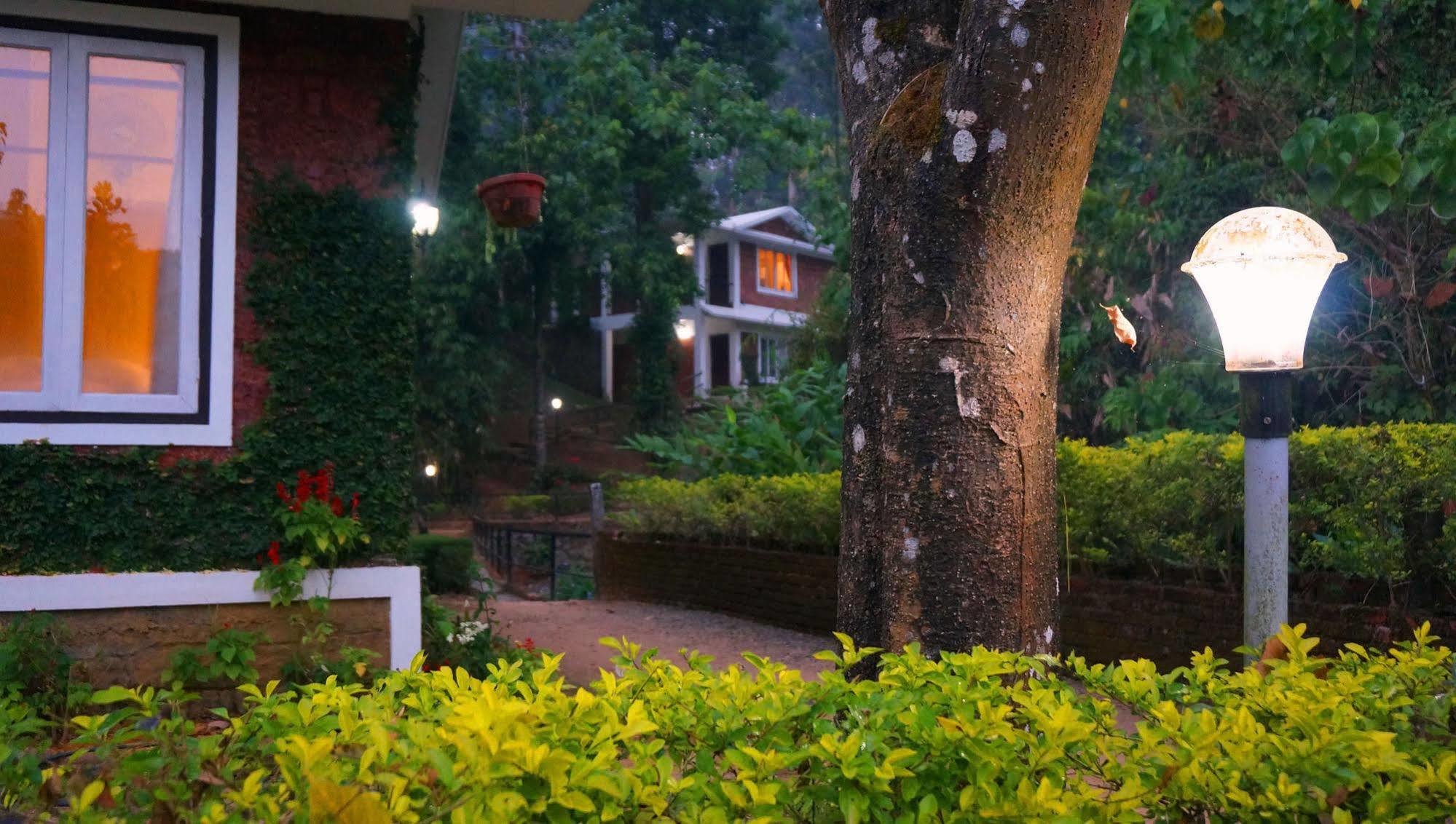 Falling Waters Munnar Exterior photo